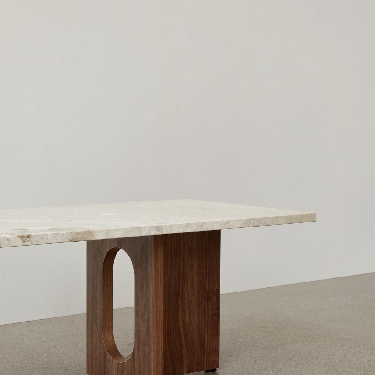 Androgyne Coffee Table Natural Oak/Calacatta Viola Marble