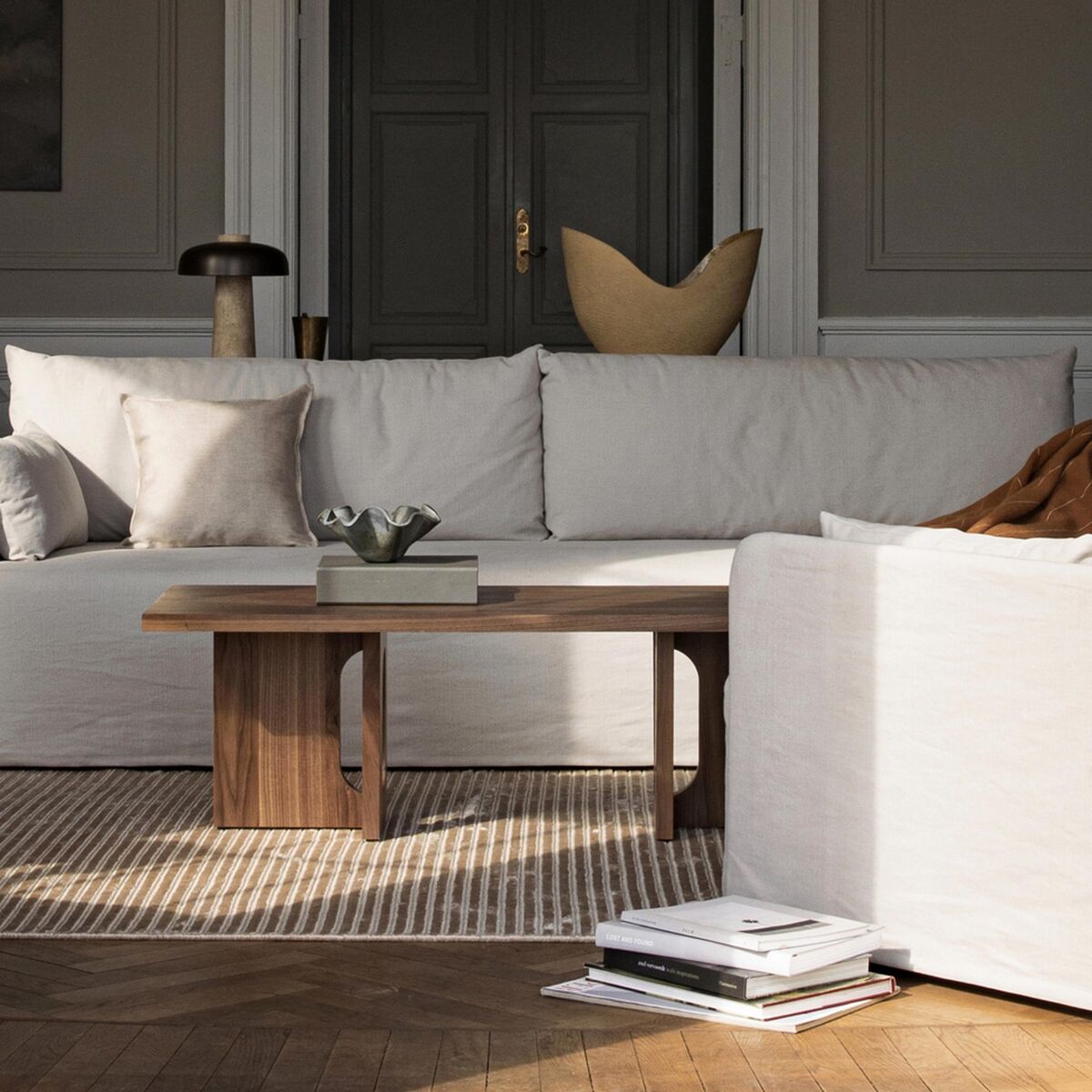 Androgyne Sofabord Valnøtt/Calacatta Viola Marble