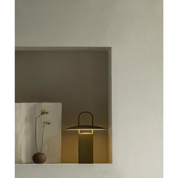Ray Transportabel Lampe Sort