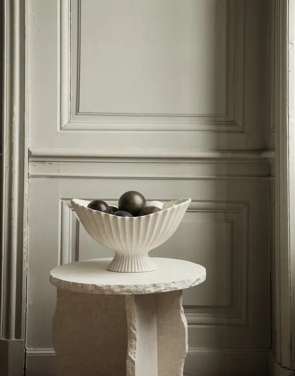 Fountain Centrepiece Bowl Off White