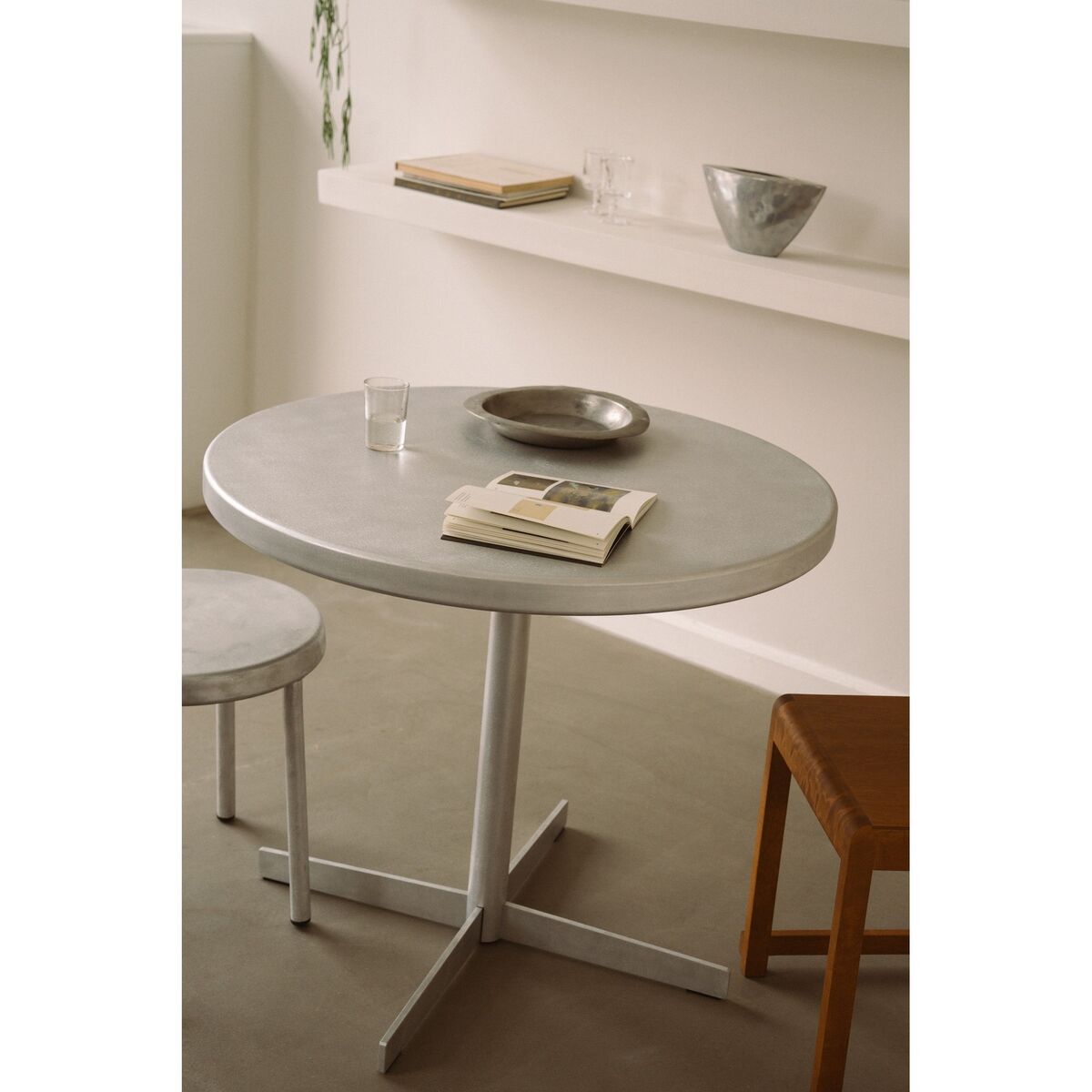 Tasca Café Table Large Aluminum