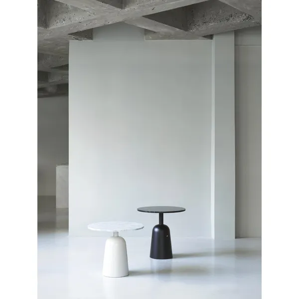 Turn Table Black Marble