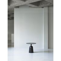 Turn Table Black Marble