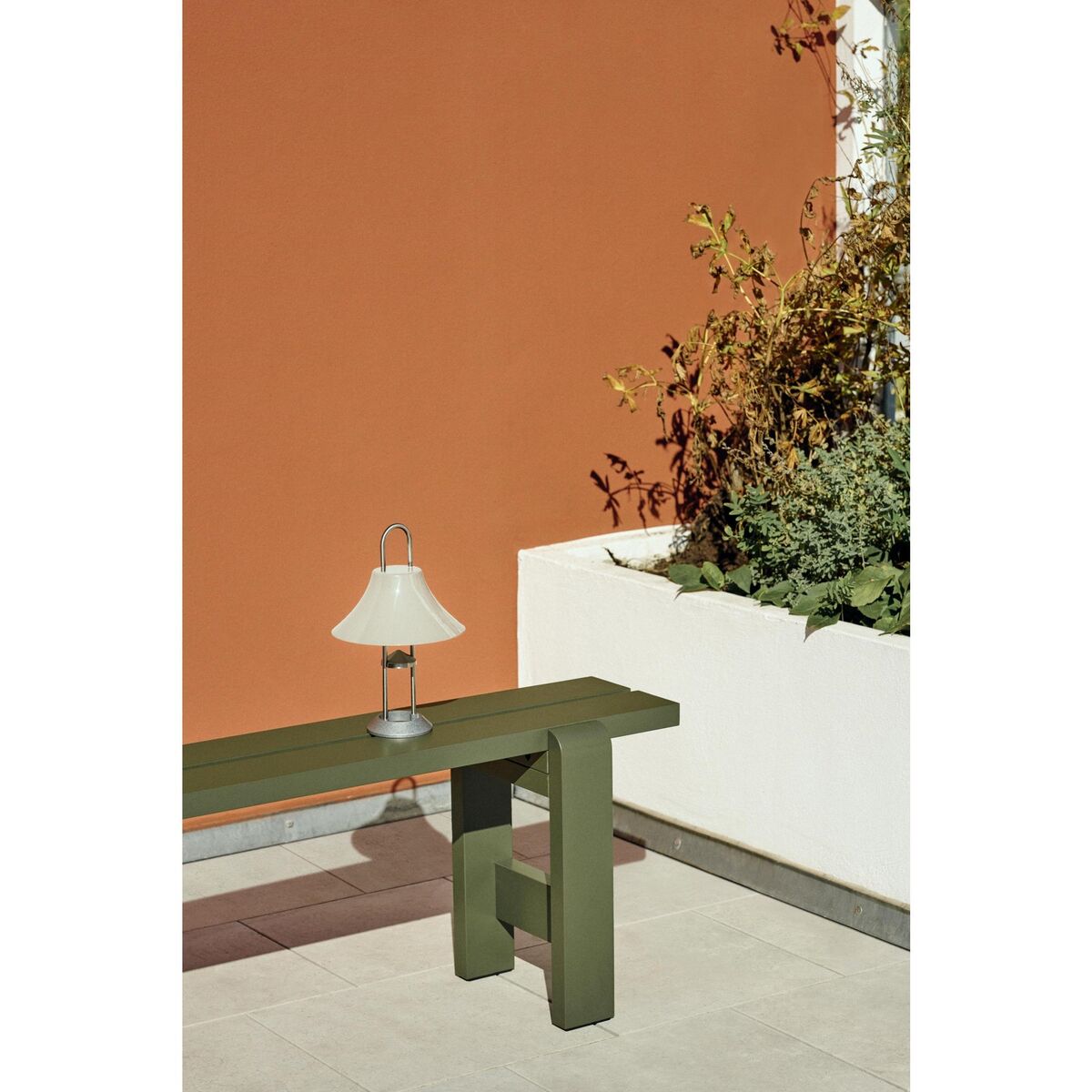 Weekday Bank L190 x B32 x H45 Olive