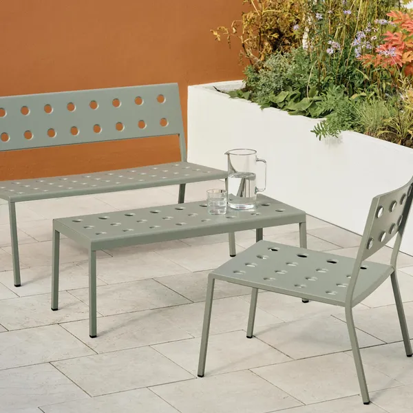 Balcony Lounge Bench with Armrest Iron Red