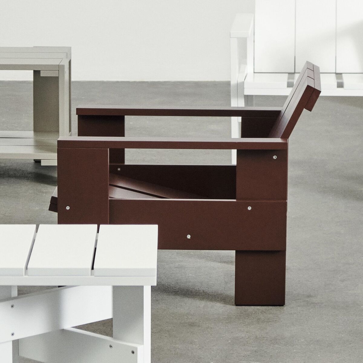 Crate Low Table Weiß