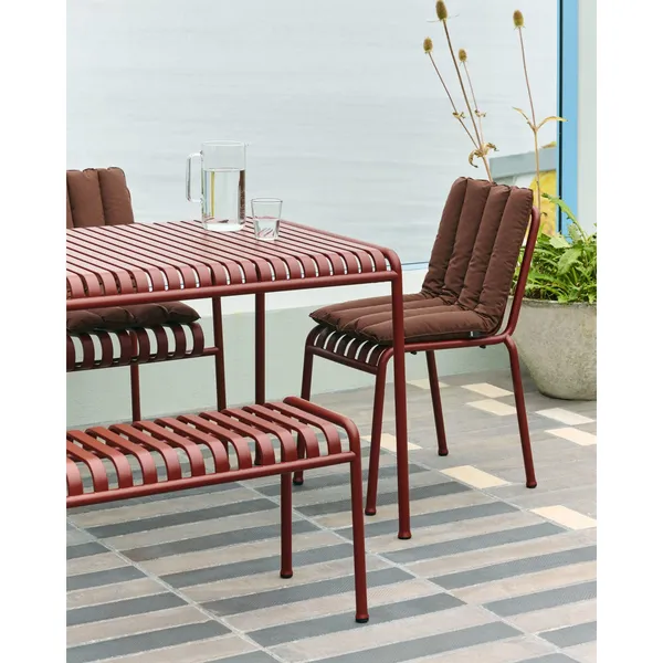 Palissade Bench Iron Red