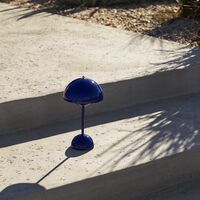 Flowerpot VP9 Bærbar Lampe Koboltblå