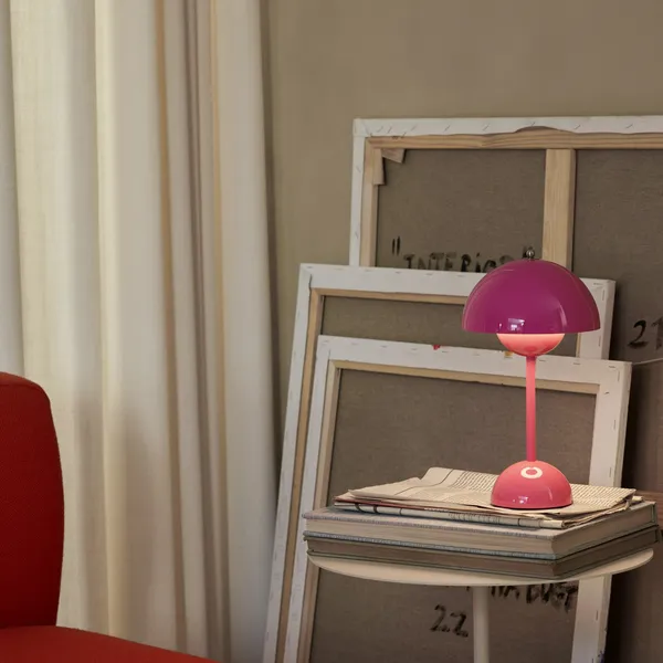 Flowerpot VP9 Portable Lamp Tangy Pink