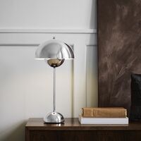 Flowerpot VP3 Tischlampe Poleret Stahl