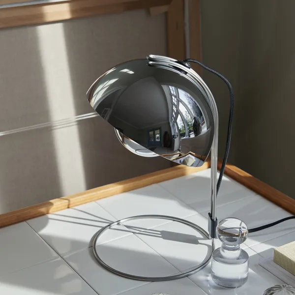 Flowerpot VP4 Table Lamp Chrome