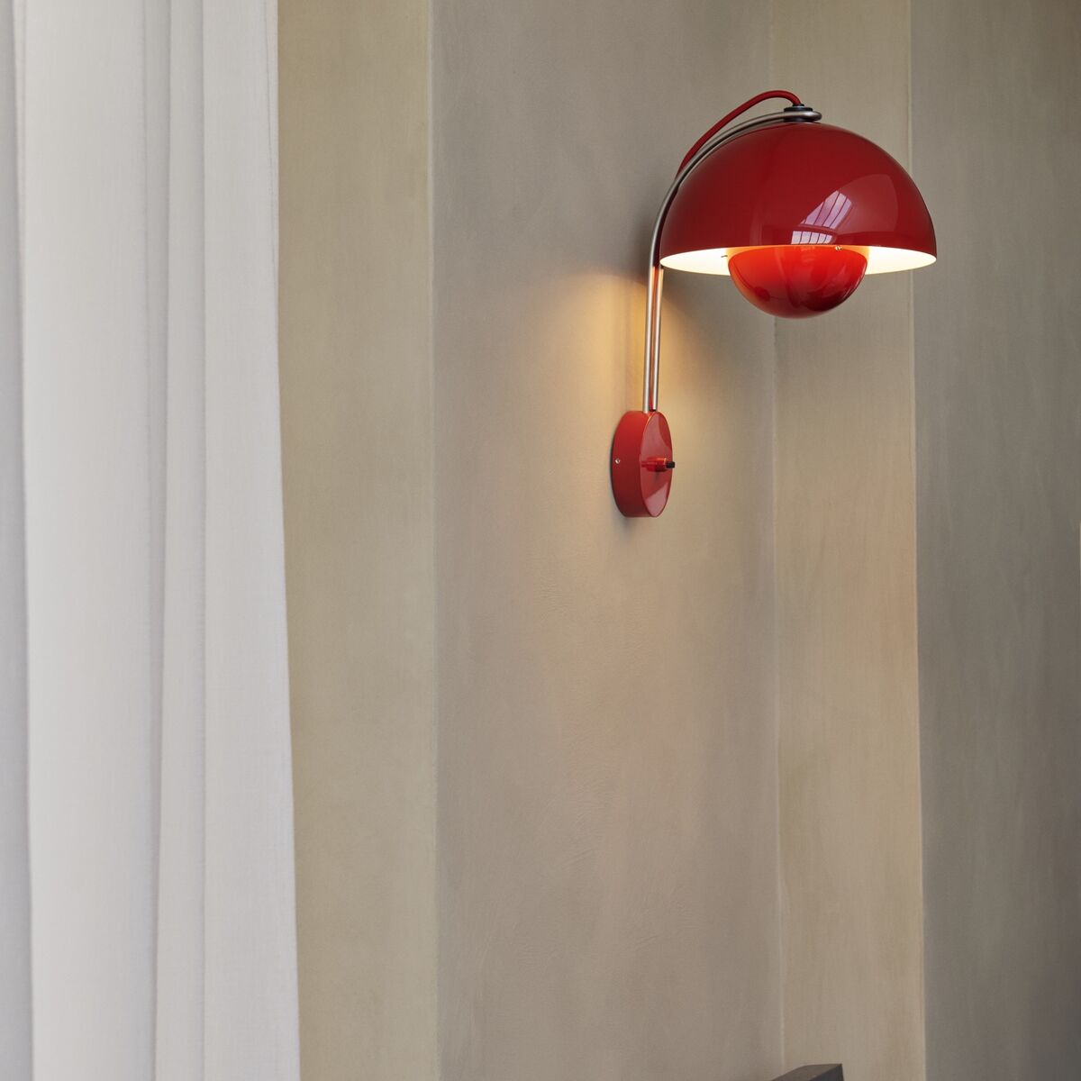 Flowerpot VP8 Vegglampe Signalgrønn