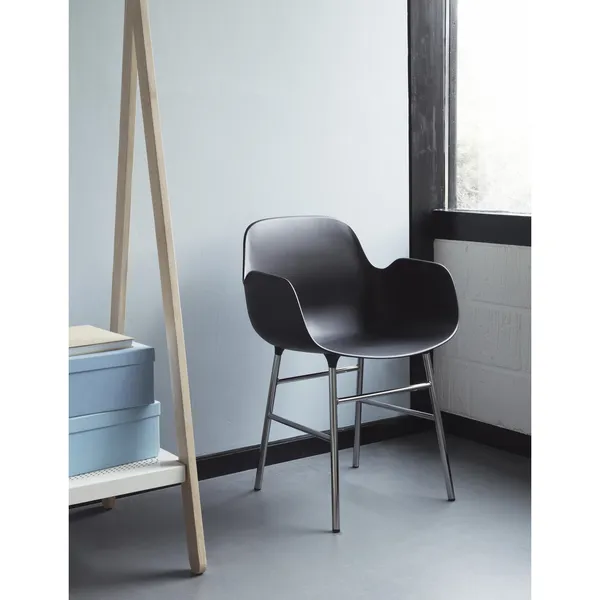 Form Sedia da Pranzo con Braccioli Acciaio Nero /Linea Principale Lino MLF20