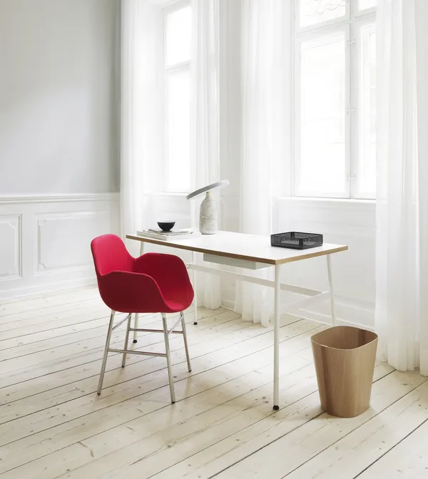 Form Sedia da Pranzo con Braccioli Acciaio Nero /Linea Principale Lino MLF20