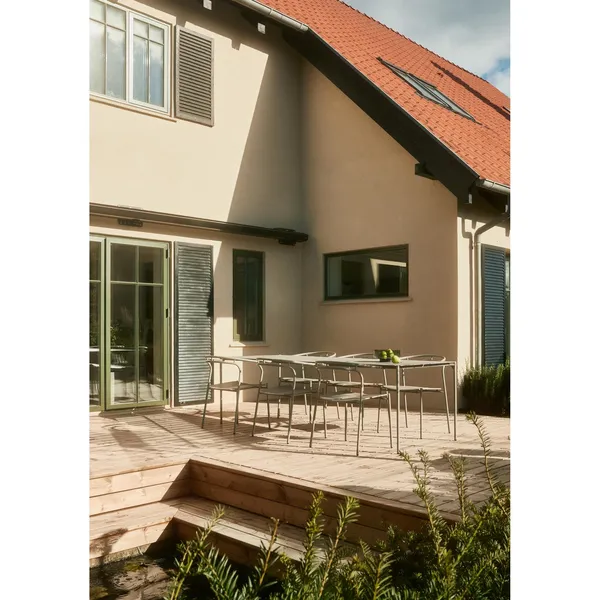 NOVO Dining Table L240 Ginger Bread