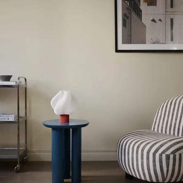 Crème Atelier Soft Serve Regular Table Lamp Rhubarb