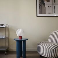 Crème Atelier Soft Serve Regular Table Lamp Rhubarb