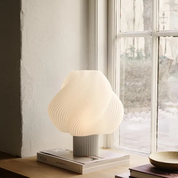 Crème Atelier Soft Serve Grande Table Lamp Vanilla Bean