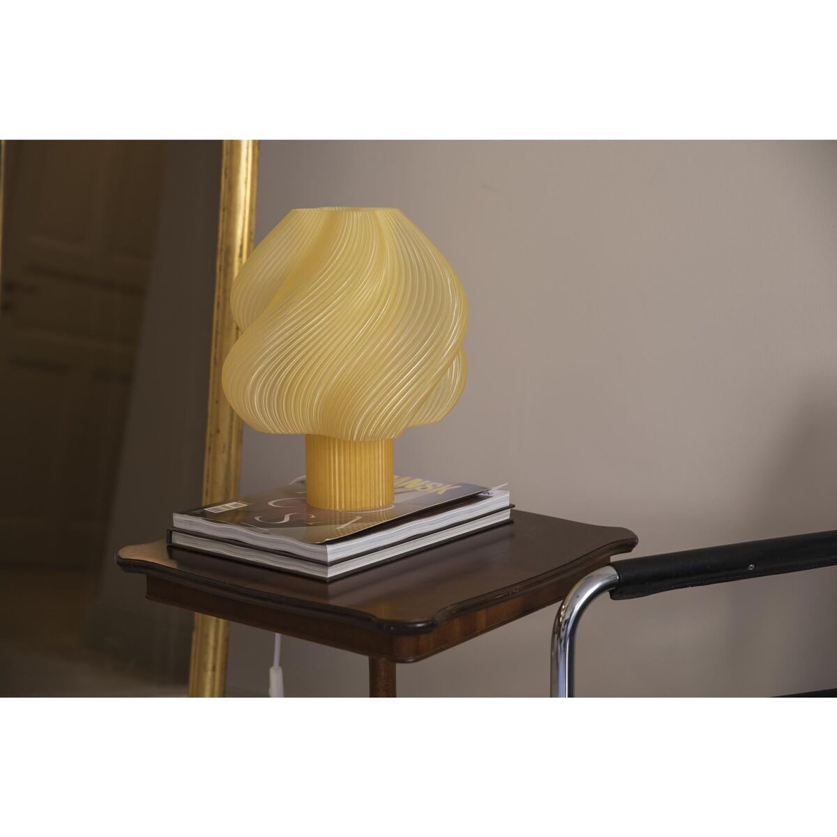 Crème Atelier Soft Serve Grande Table Lamp Limoncello Sorbet