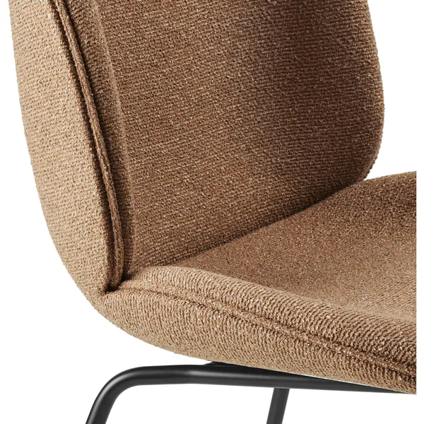 Beetle Dining Chair Around Bouclé 032