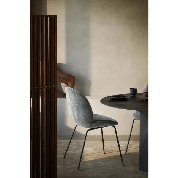 Beetle Dining Chair Around Bouclé 032