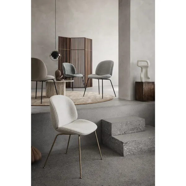 Beetle Dining Chair Around Bouclé 032