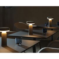 Ease Tragbare Lampe Schwarz