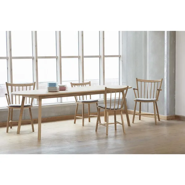 J41 Dining Chair Lacquered Oak