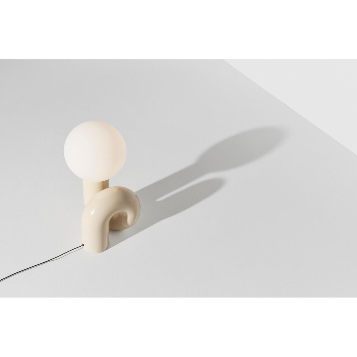 Neotenic Tischlampe H26 Vanille
