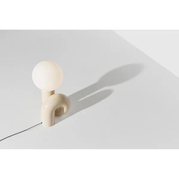 Neotenic Table Lamp H26 Vanilla