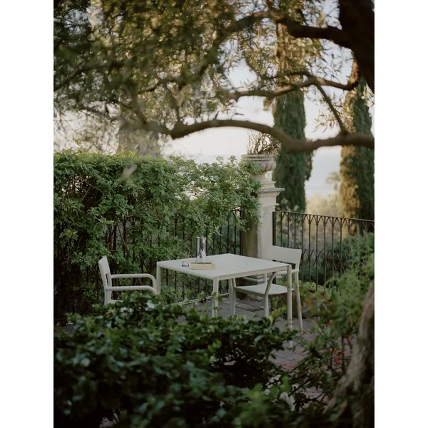 May Outdoor Table 85x85 Light Gray