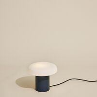 Ateliers Bordlampe Mørkeblå