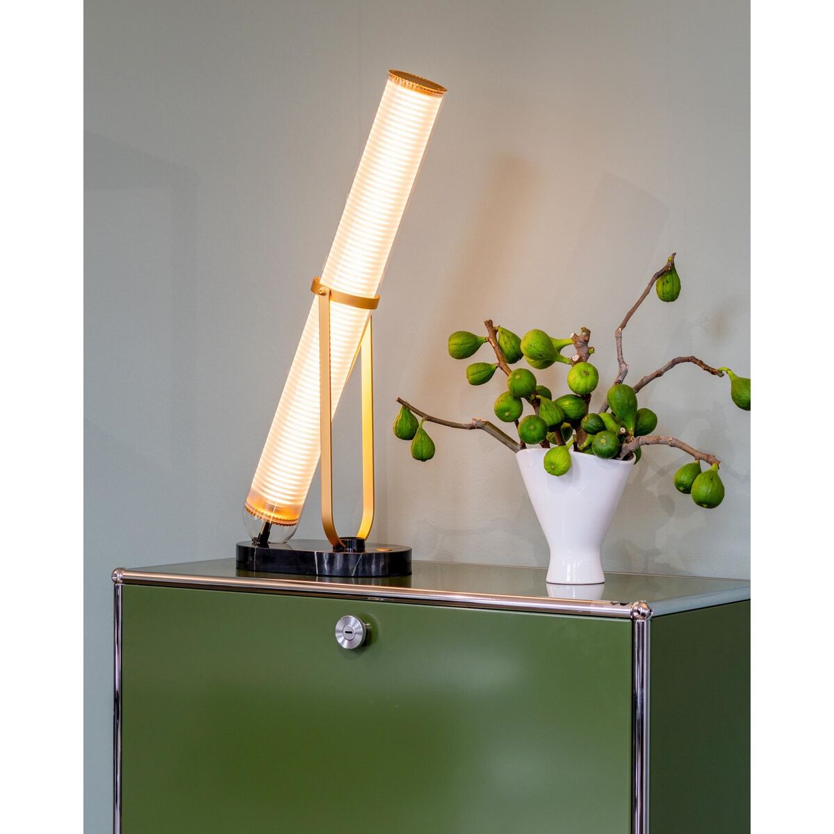 La Lampe Frechin Table Lamp Gold/ Black