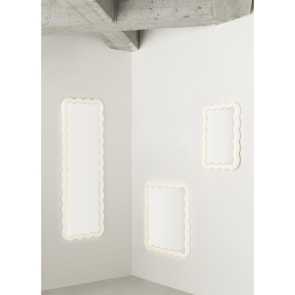 Illu Mirror 160 x 55 cm White