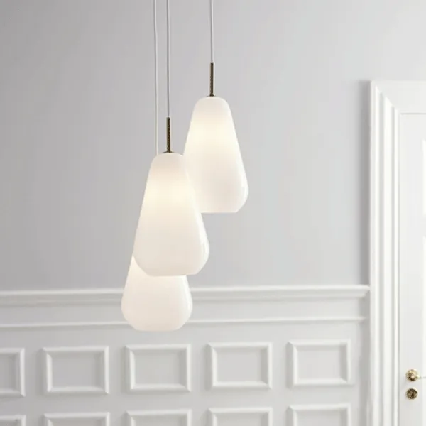 Anoli 3 Pendelleuchte in Opal