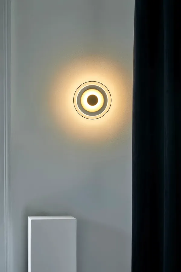 Blossi Væg/Loftlampe Nordic Gold