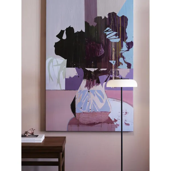 Blossi Gulvlampe Sort/ Opal Hvit