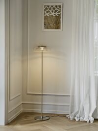 Blossi Stehlampe Nordic Gold