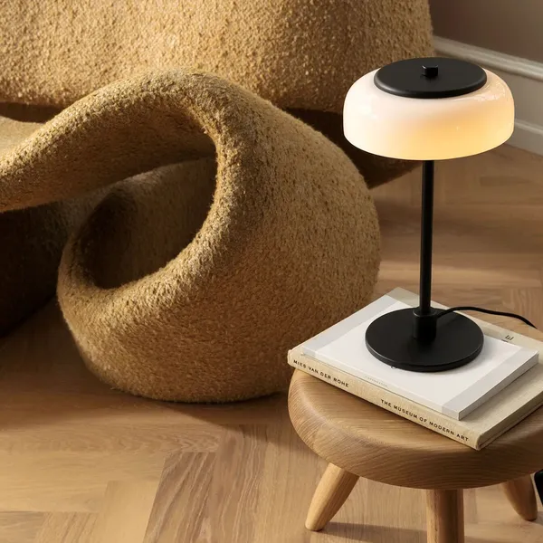 Blossi Bordlampe Lille Sort/Opal