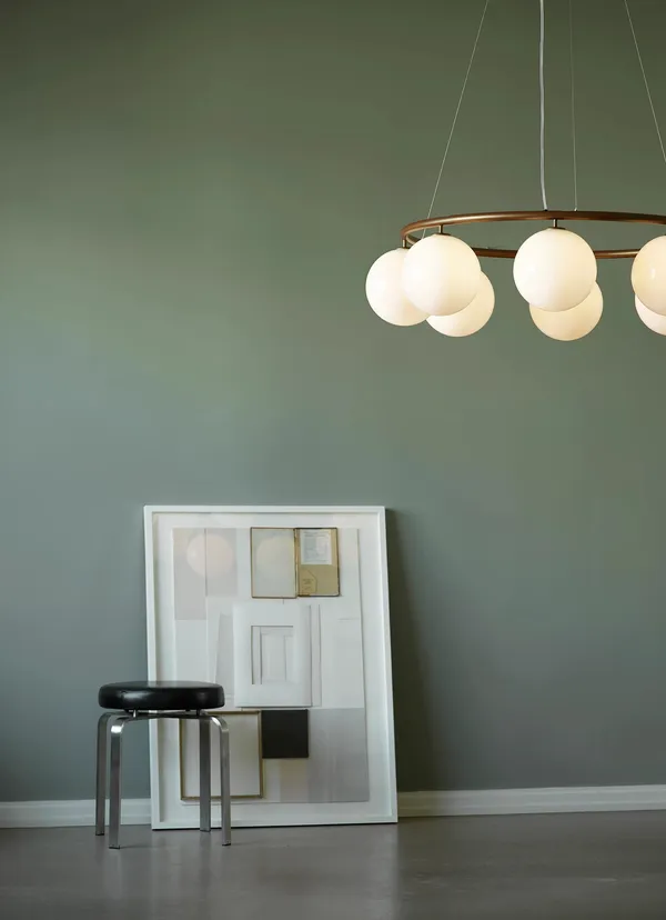 Miira 8 Circular Lysekrone Mørk Bronze/Opal