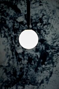Miira 1 Pendel Rock Grey & Opal Hvid Lille