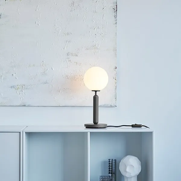 Miira Tischlampe Opalweiß
