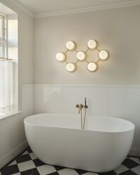 Liila 7 Væg/Loftlampe Opal Hvid