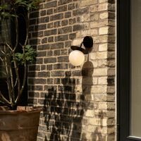 Liila Outdoor Wall Lamp Dark Bronze/Optic Clear