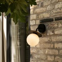 Liila Wandlampe Schwarz/Opal