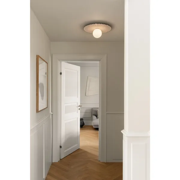 Liila Muuse Wall/ Ceiling Light Medium White/Opal