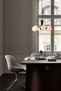 Apiales 6 Lysekrone Satin Sort & Opal