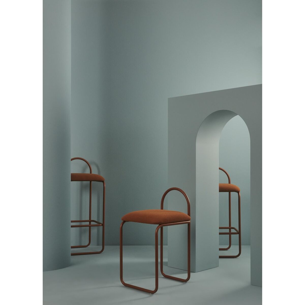 ANGUI Bar Stool 82.5 cm Amber
