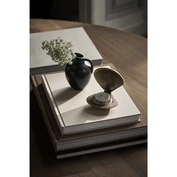 Clam Candlestick Brass
