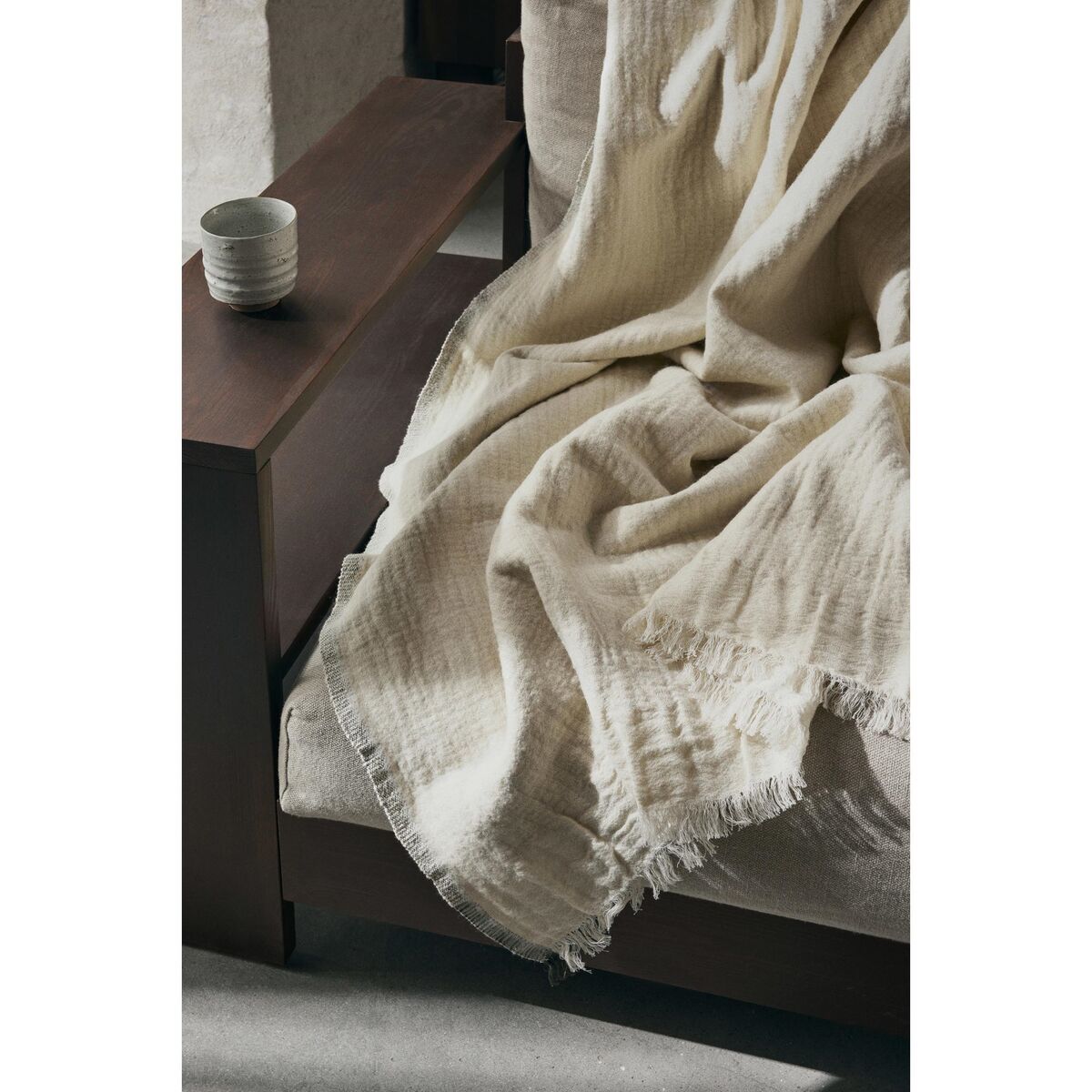 Weaver Carpet Off-white